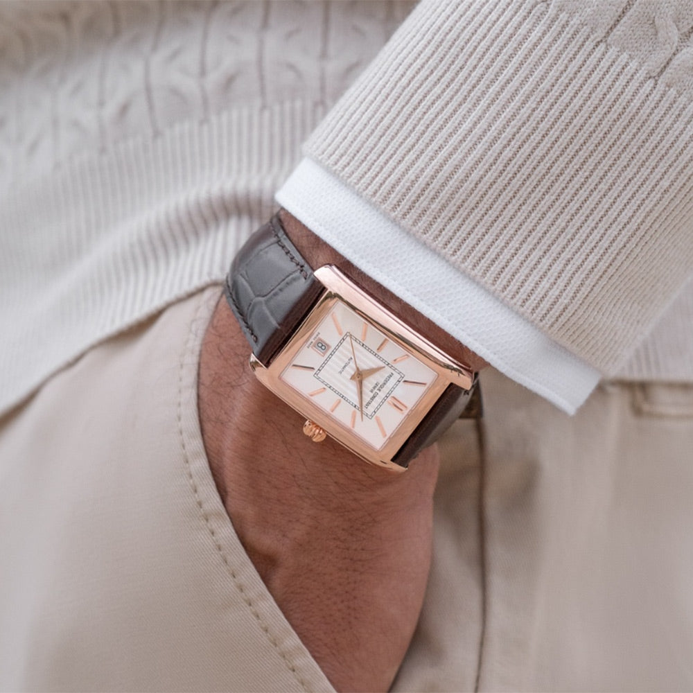 Frédérique Constant Classics Carrée Automatic FC-303V4C24 — Nuovo, Full Set