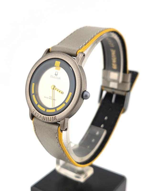 Bulova Titan Vintage NOS NEW NUOVO Full Set Very rare piece especially in unworn condition