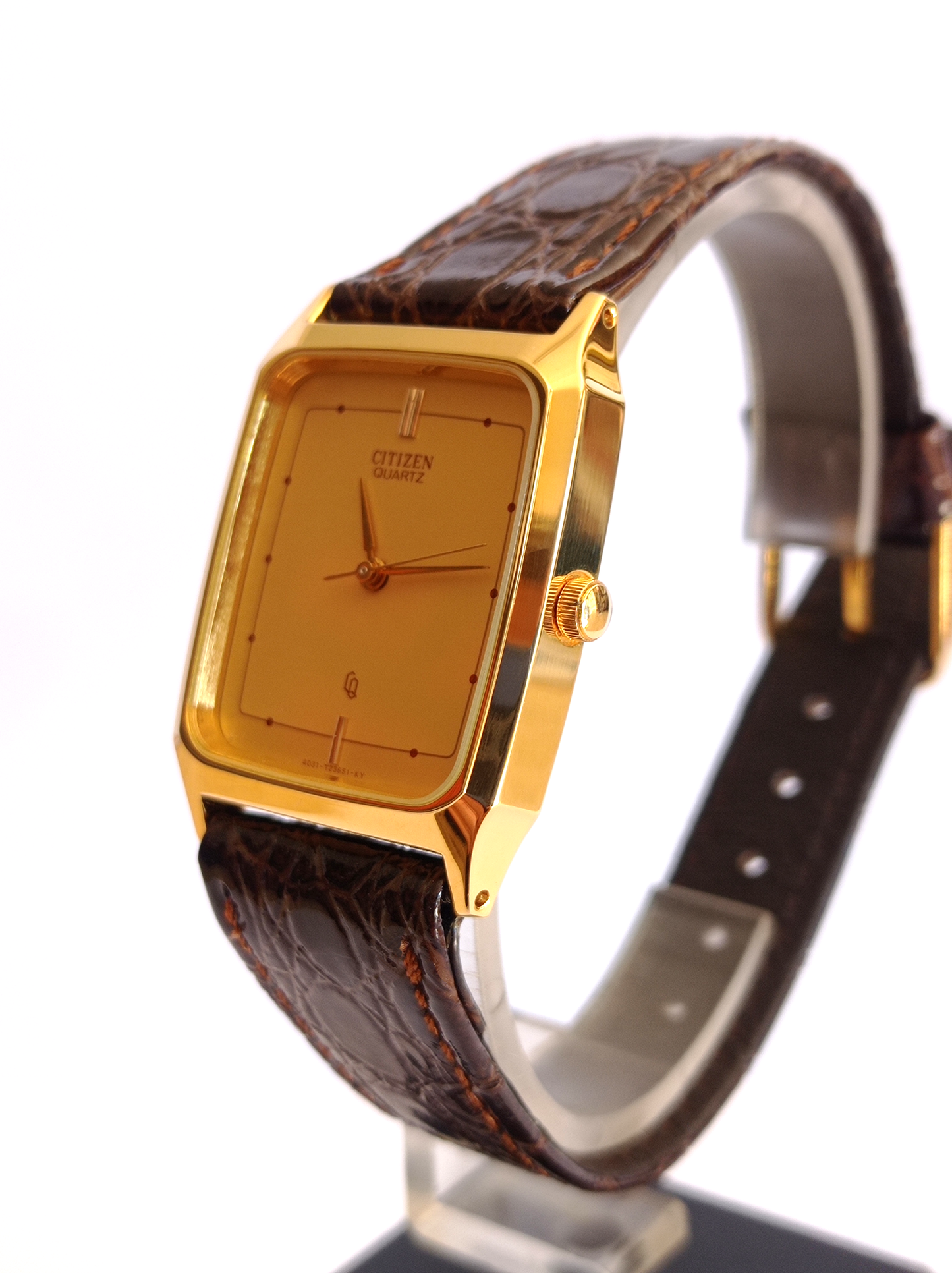 Citizen Vintage Tank Quartz Gold Dial Nuovo NOS