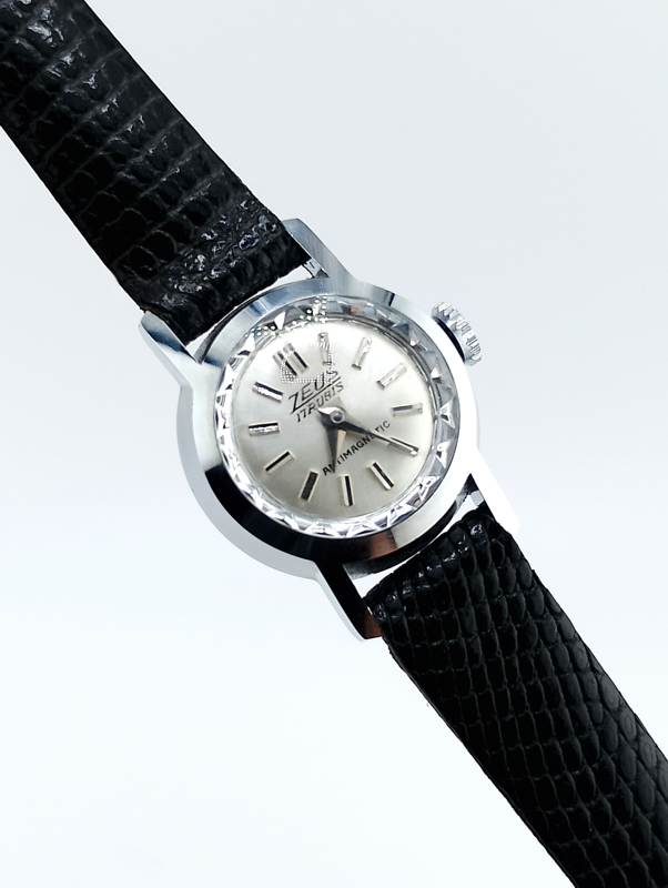 Zeus 17 Rubis mini orologio da Donna New Old Stock 1960's NUOVO