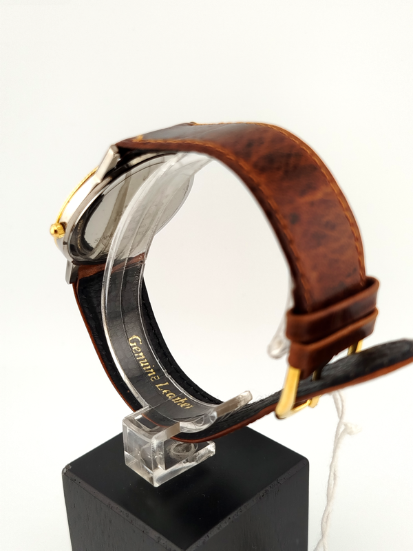 Regolo Quartz – Eleganza Classica e Design Pulito NUOVO NEW NOS