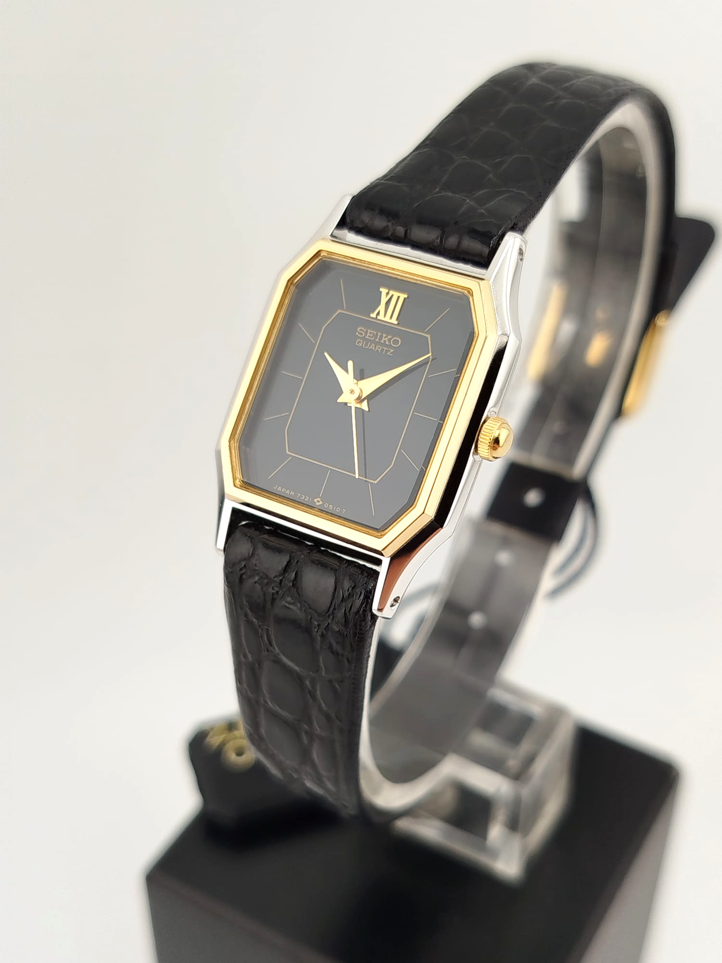 Seiko Tank Mini Women's 1980s New Old Stock