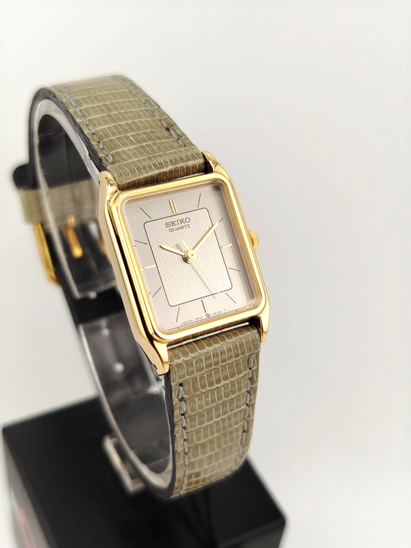 Seiko Tank Mini Women's Vintage NEW NOS