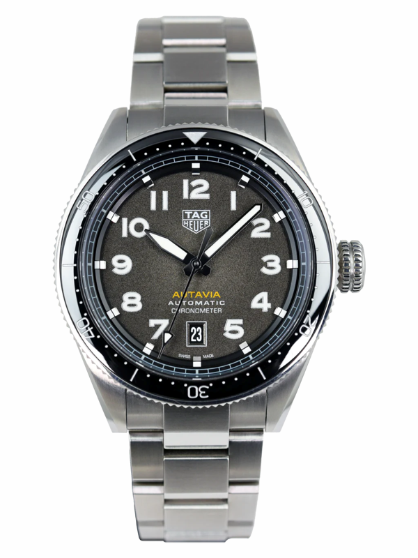 TAG Heuer Autavia 42mm — Special Packaging | Calibre 5 COSC | NUOVO
